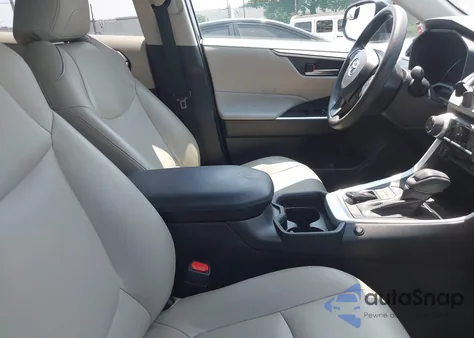 2021 Toyota Rav4 Xle из США, поврежденный, VIN 2T3P1RFV4MC255062